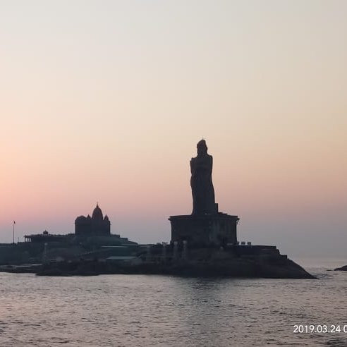 Thiruvalluvar Statue景点图片