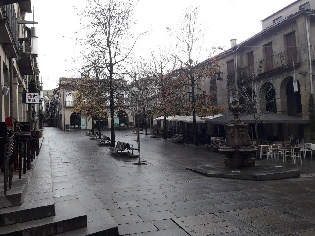 Plaza de la Verdura-邦特韦德拉必去景点