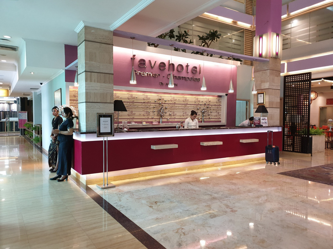 万隆喜爱酒店主图