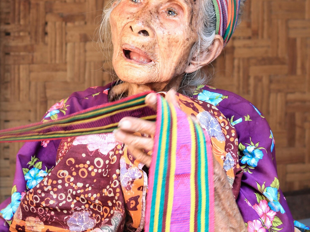 Sade Traditional Weaving Village-Sade必去景点