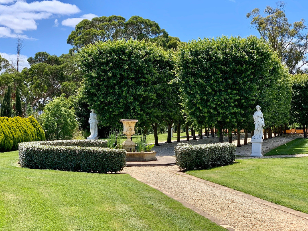 莱德华德别墅宾客酒店主图