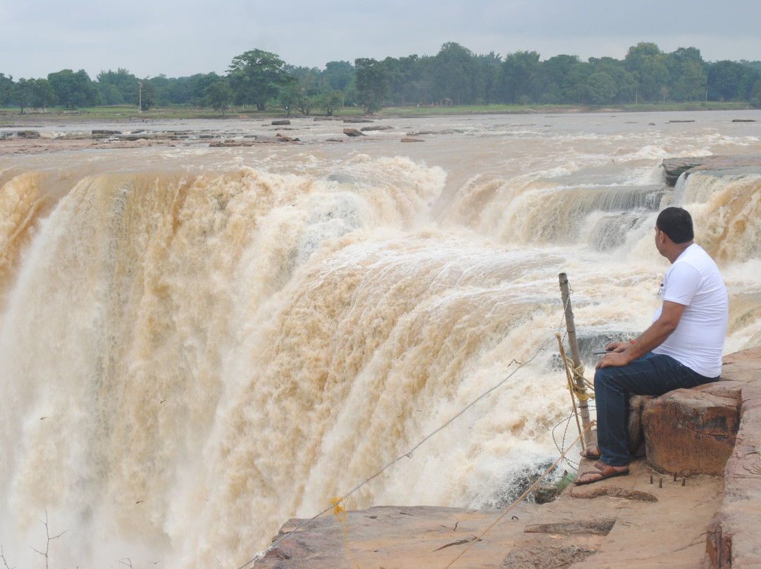 Chitrakote Waterfall景点图片