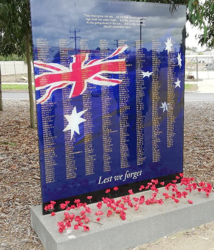 Vietnam Veterans Commemorative Walk景点图片
