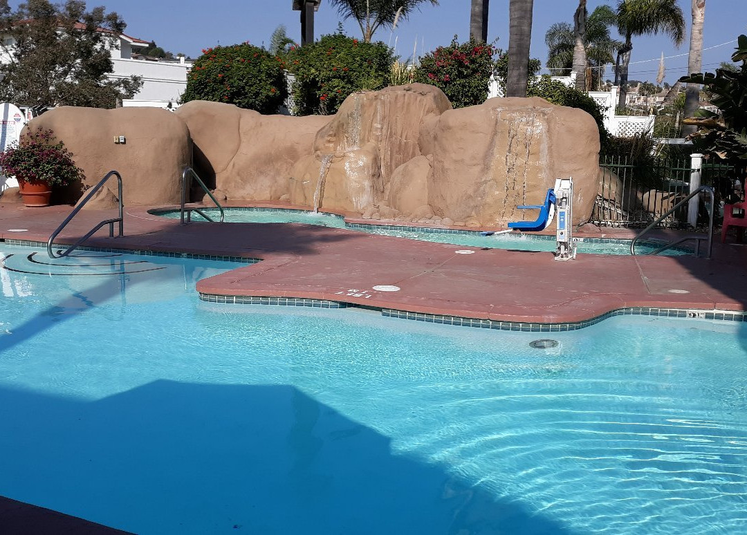 The Grove At Pismo Beach主图