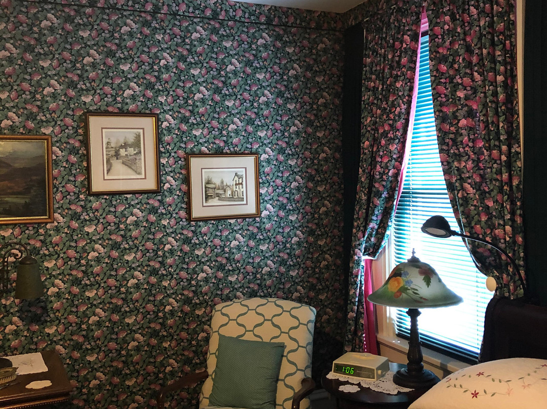 Manheim Manor Victorian Bed and Breakfast主图