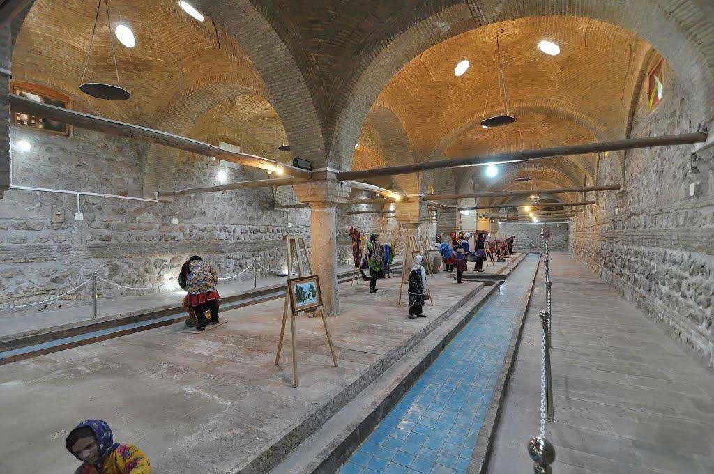 Rakhtshooy Khaneh Edifice景点图片