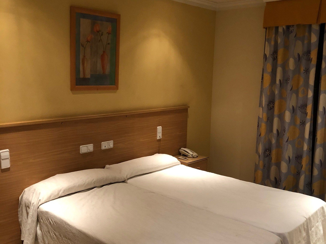 Hotel Los Girasoles主图