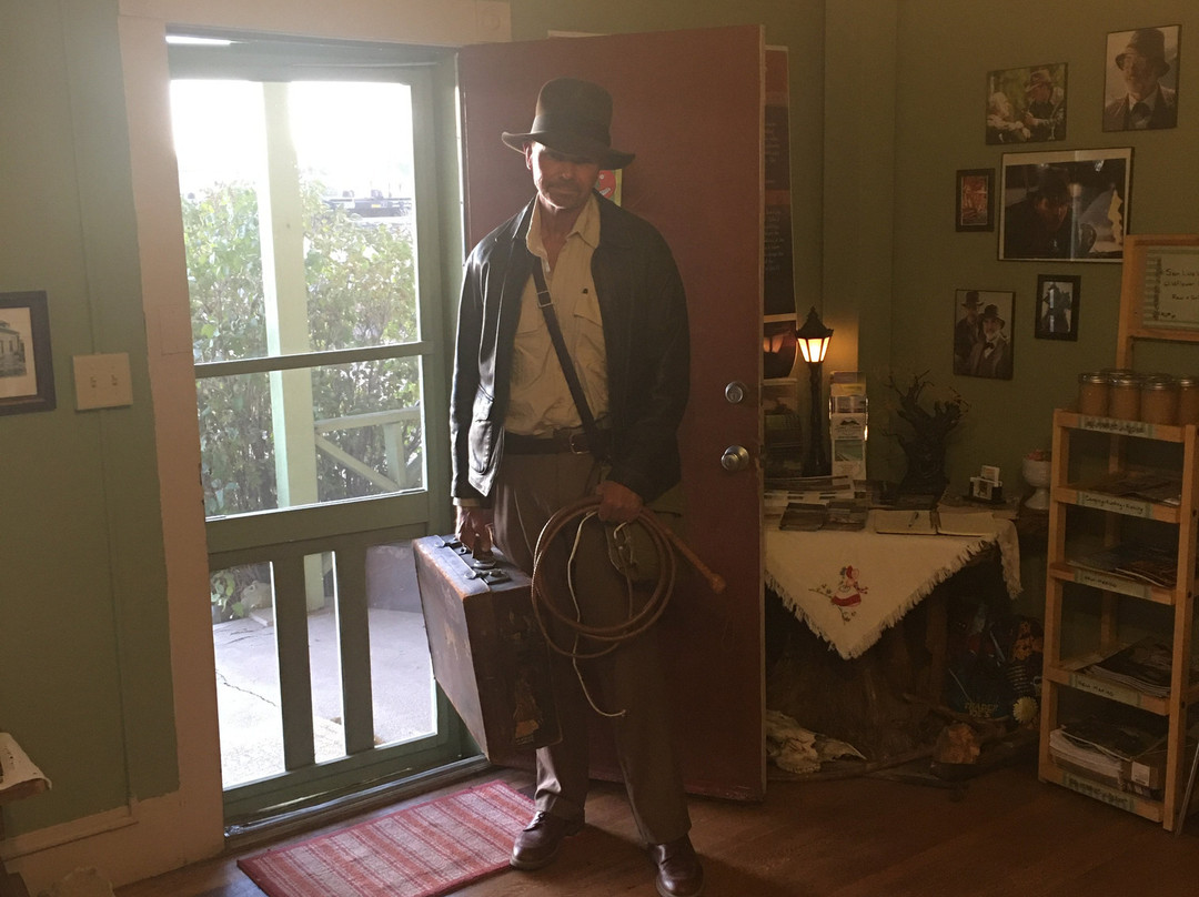 Indiana Jones Bed & Breakfast主图