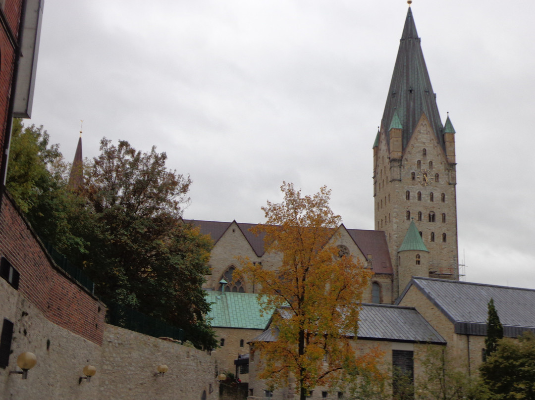 Paderborn Cathedral (Dom zu Paderborn)景点图片