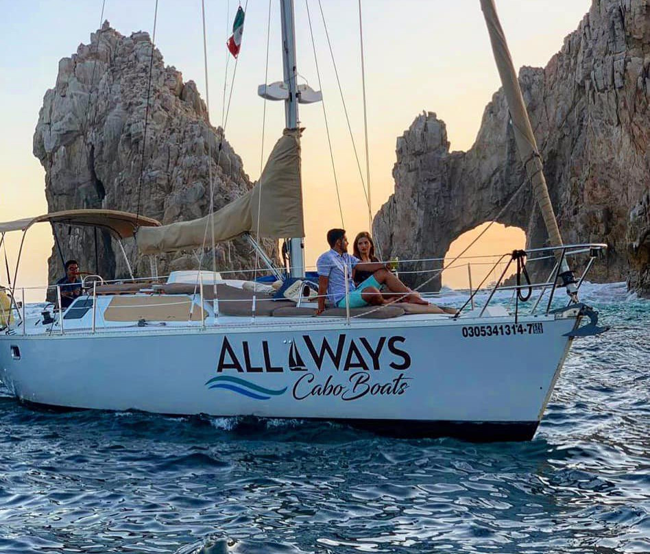 All Ways Cabo Boats-卡波圣卢卡斯必去景点