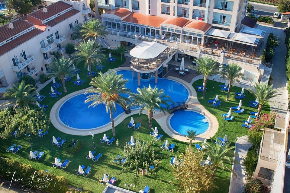 Selini Suites & Waterpark-官方