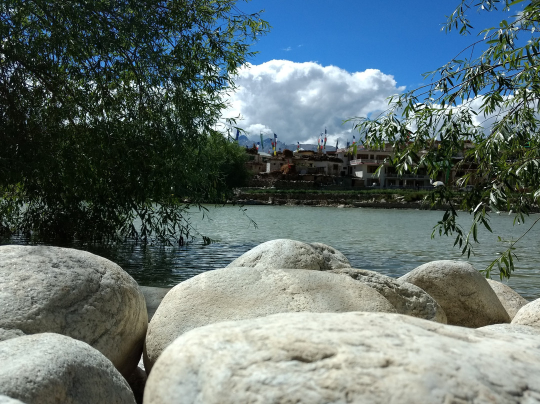 Nako Lake景点图片