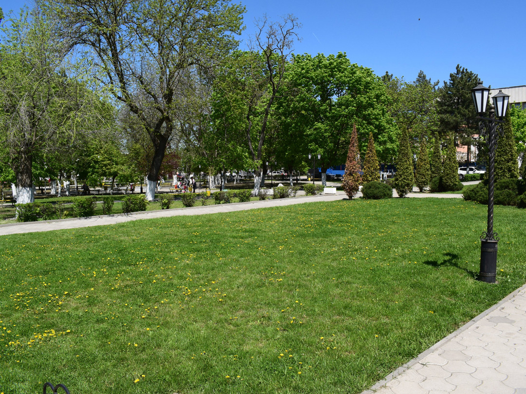 Square Named after M.I. Platova景点图片