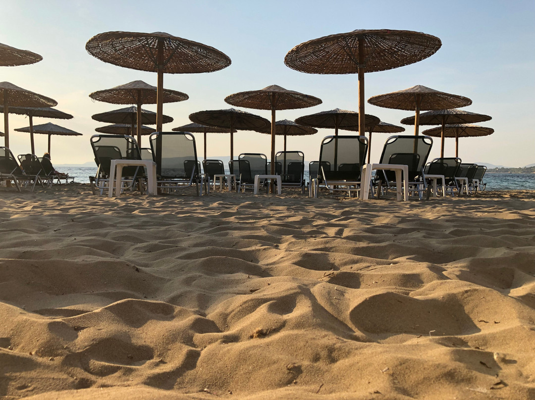 Eglina Beach-凯法利尼亚岛必去景点