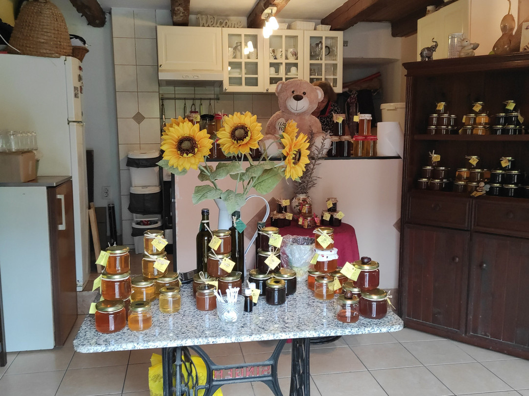 Sherry's Honey Store