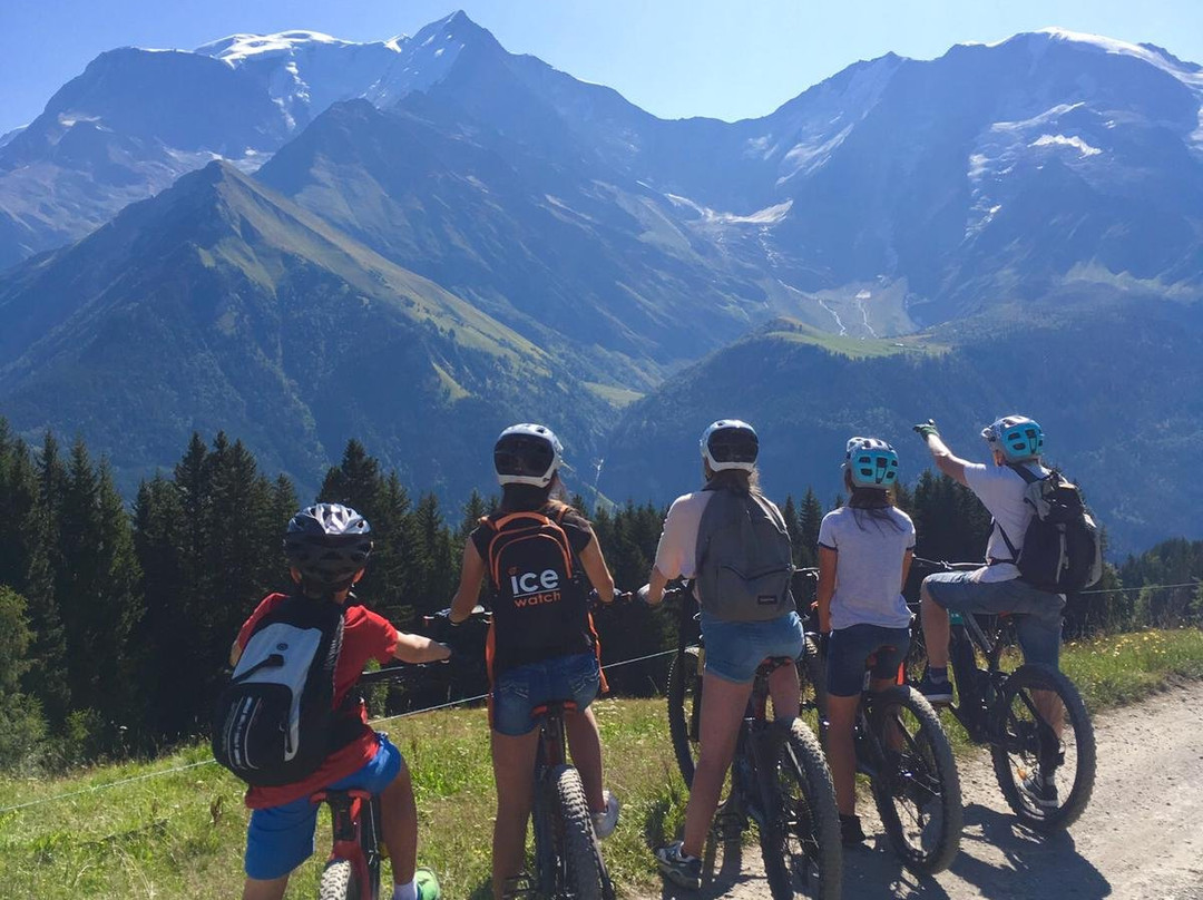 Alpes Aventures-La Giettaz必去景点