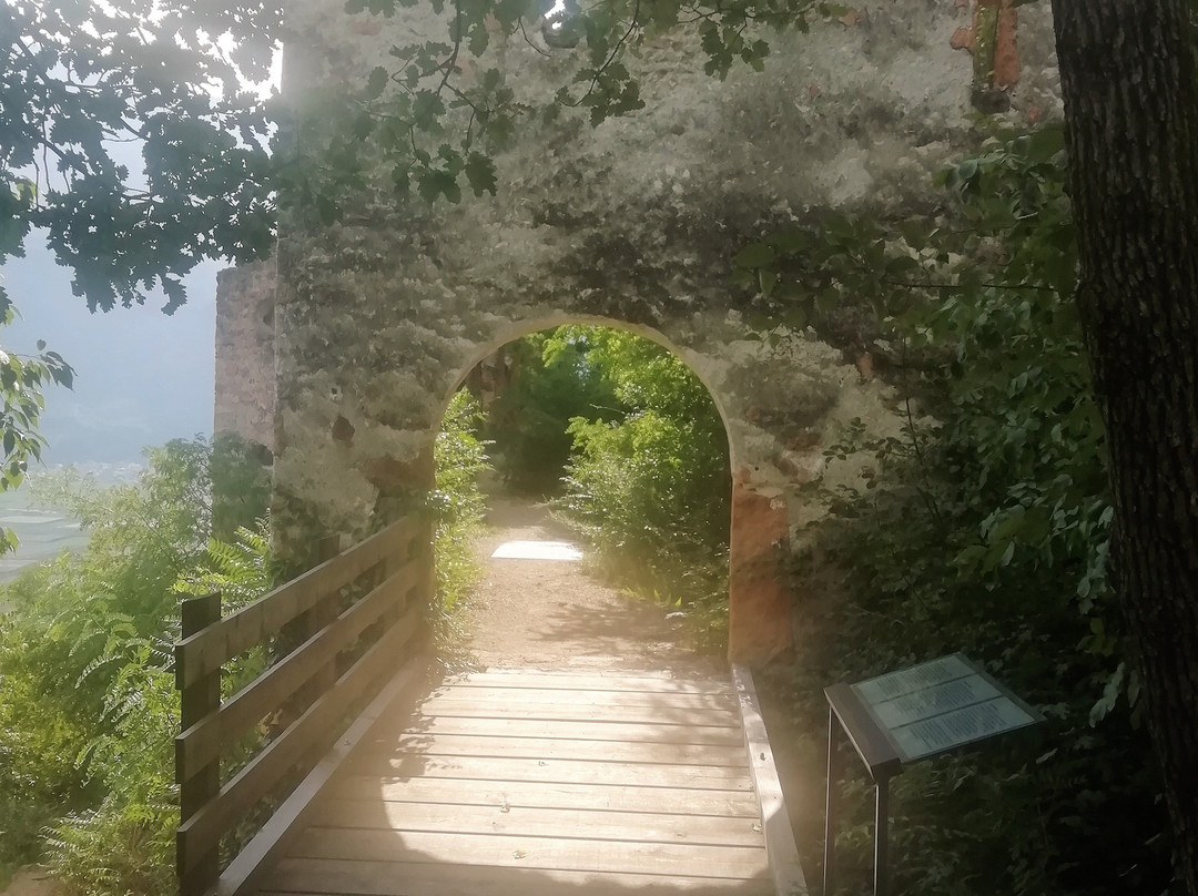 Castel Neuhaus-Terlano必去景点