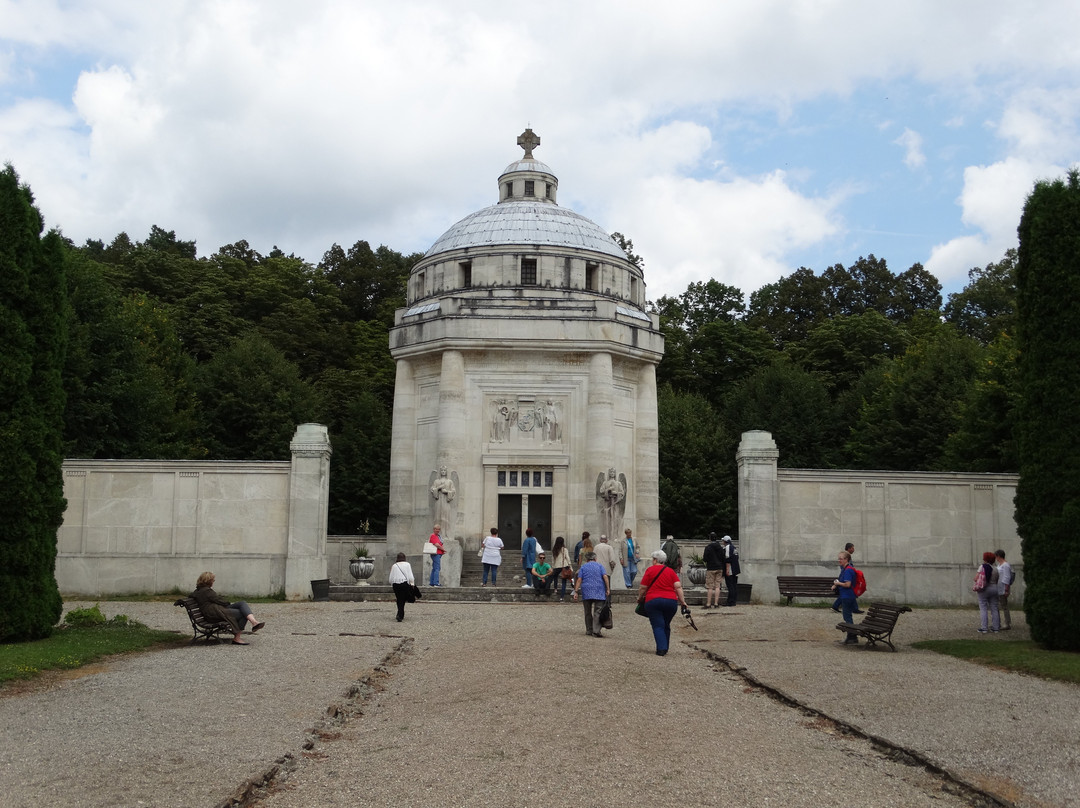 Andrassy Mausoleum in Krasnohorské Podhradie-Krasnohorske Podhradie必去景点