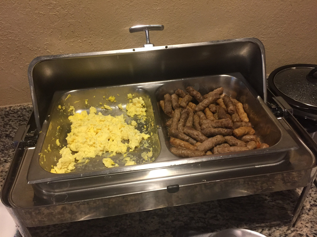 莫罗湾客栈主图