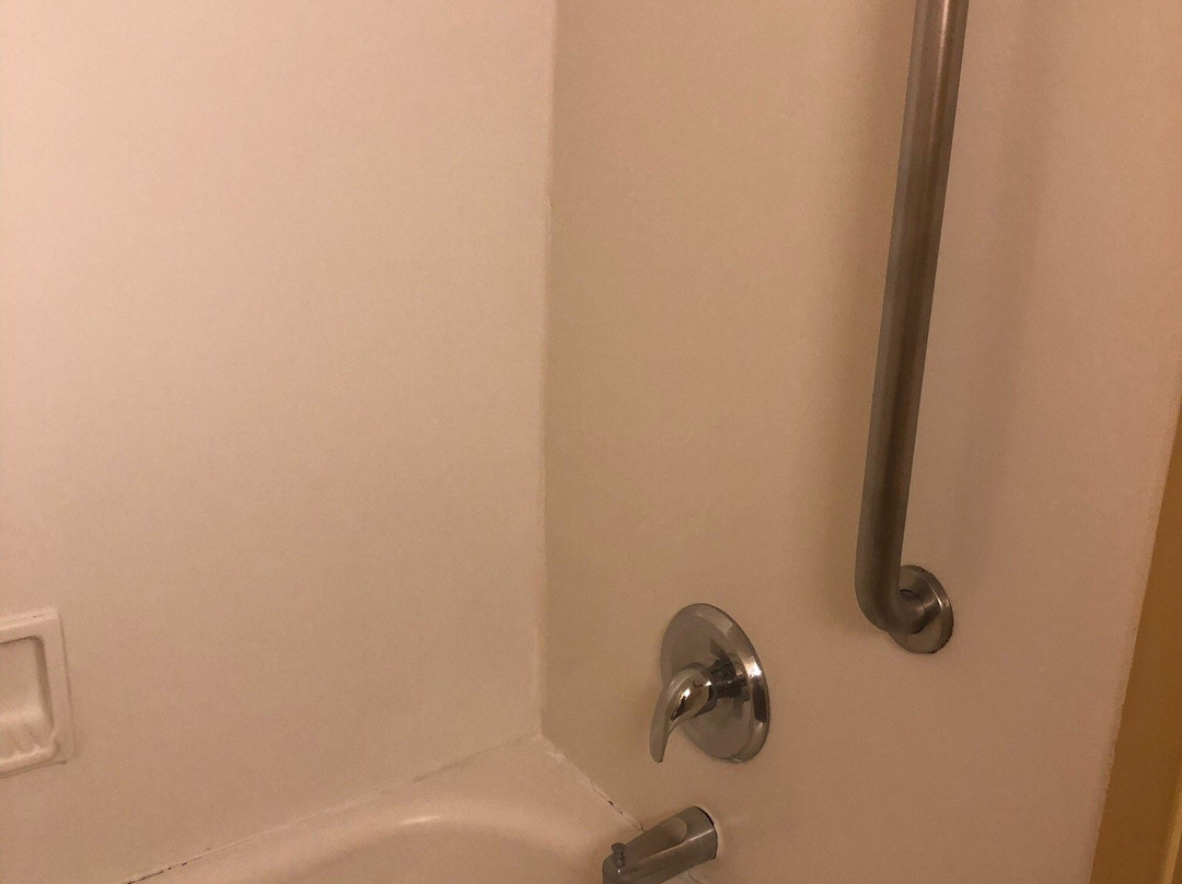 瀑布教堂贝斯特韦斯特酒店主图