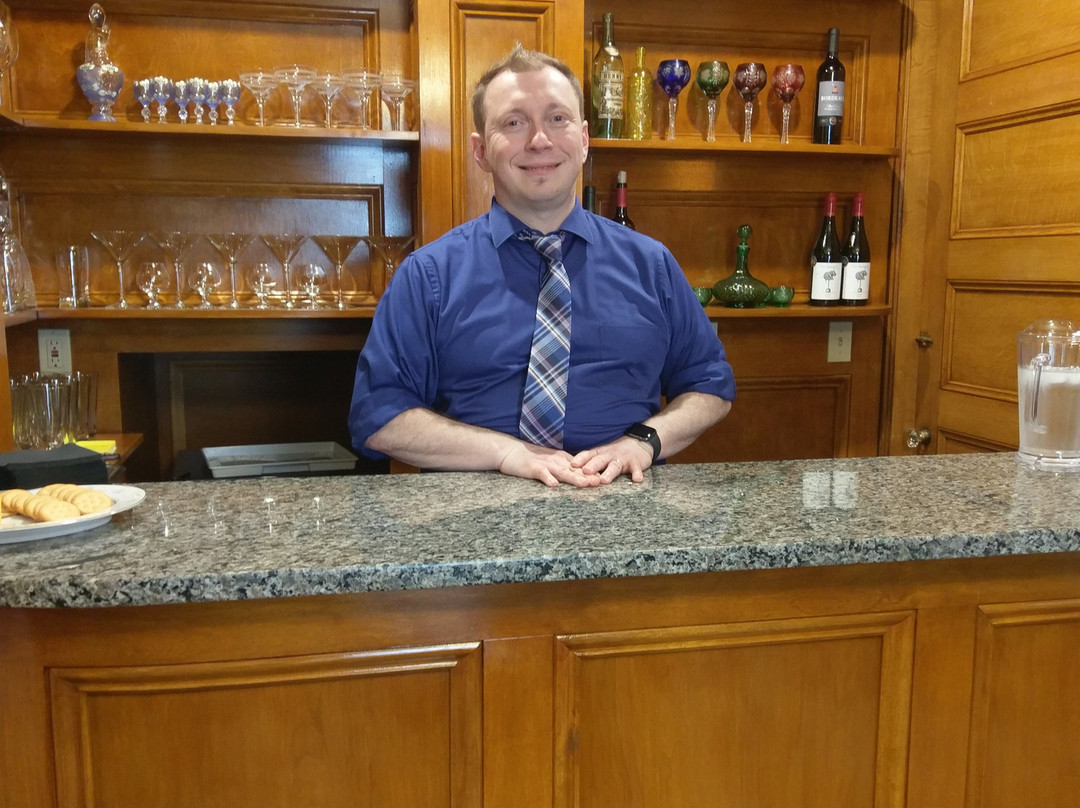 Reynold's House Inn主图