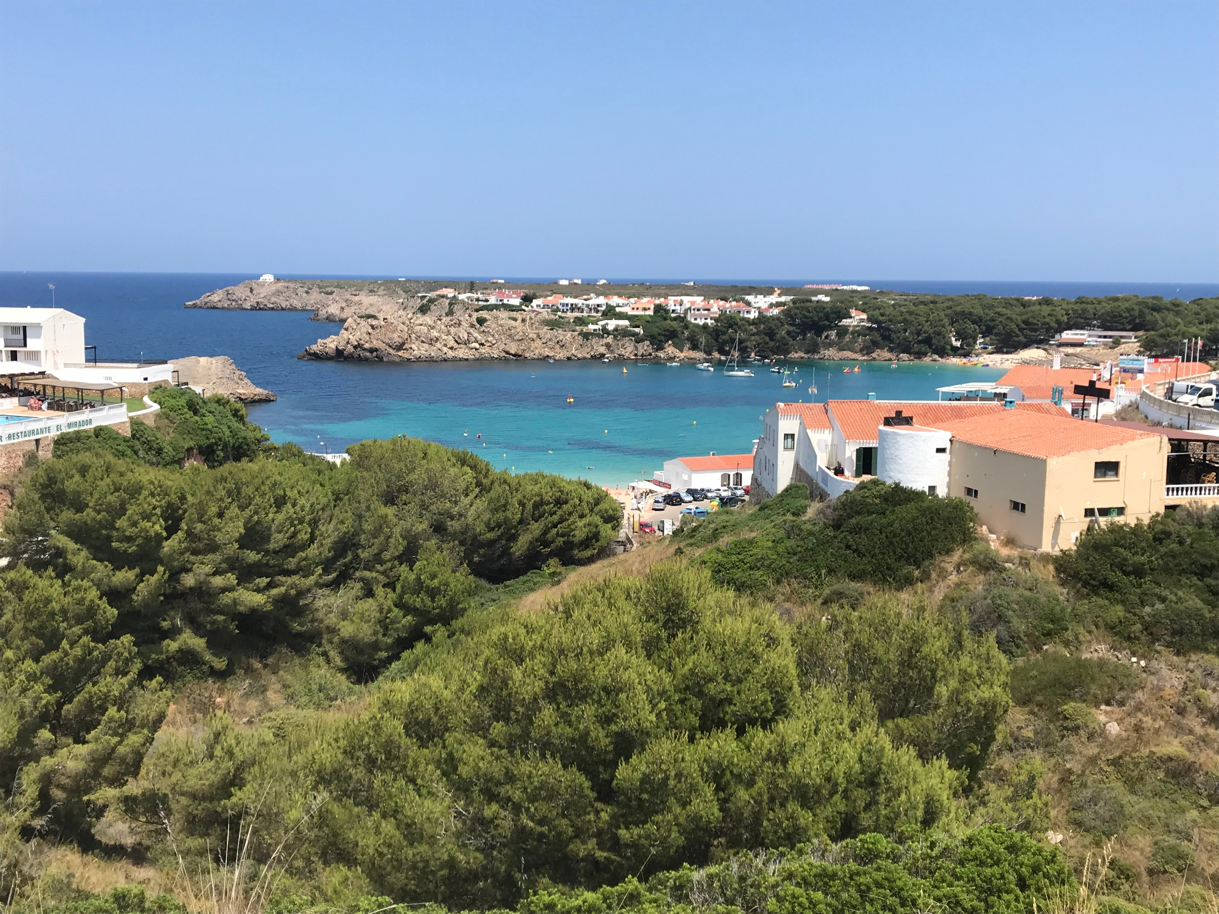 Apartamentos Castellsol-官方