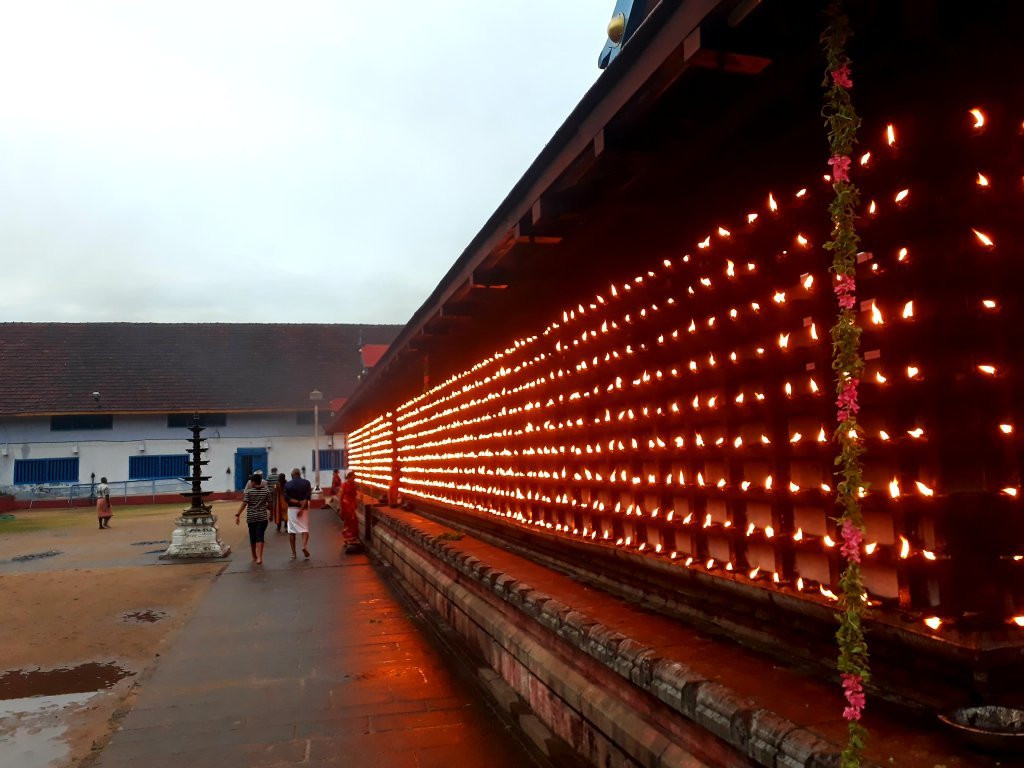 Poornathrayesa Temple景点图片