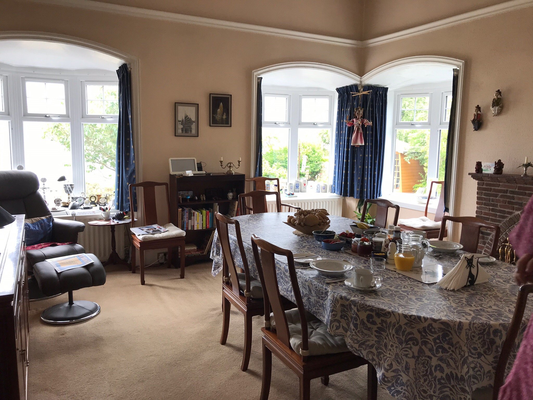 Ferrycraigs House-官方