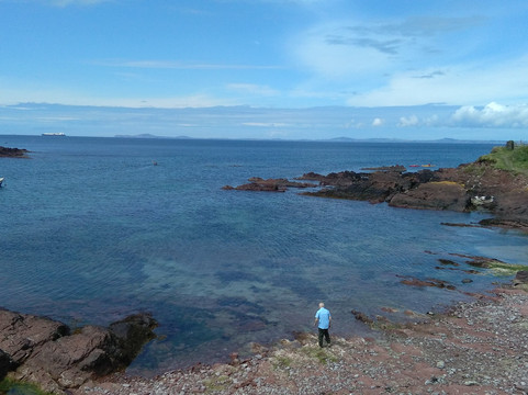 St Bride's Bay-St Brides必去景点