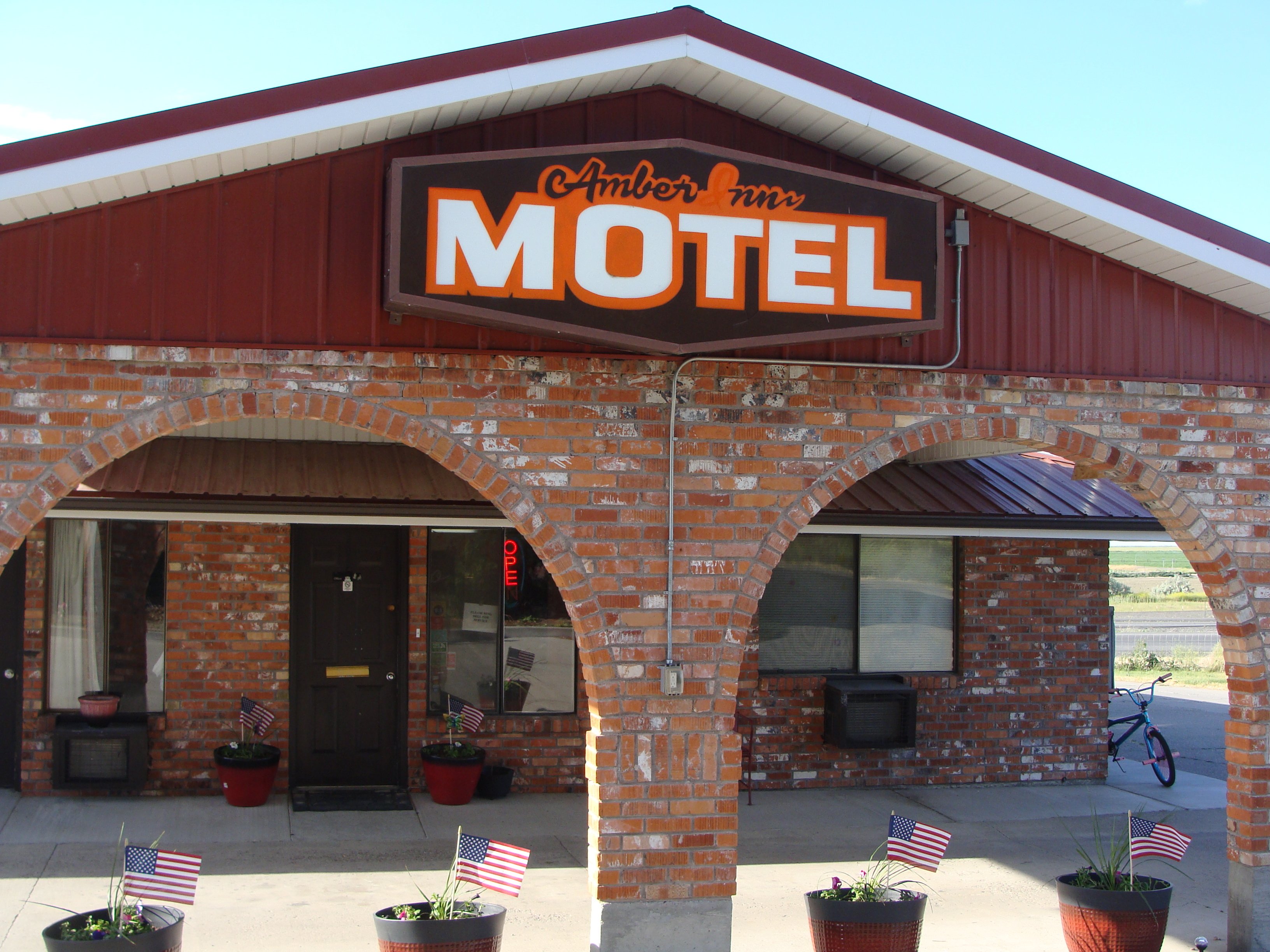 Amber Inn Motel-浴室