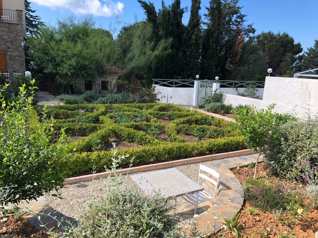 Lagou Raxi Country Hotel主图