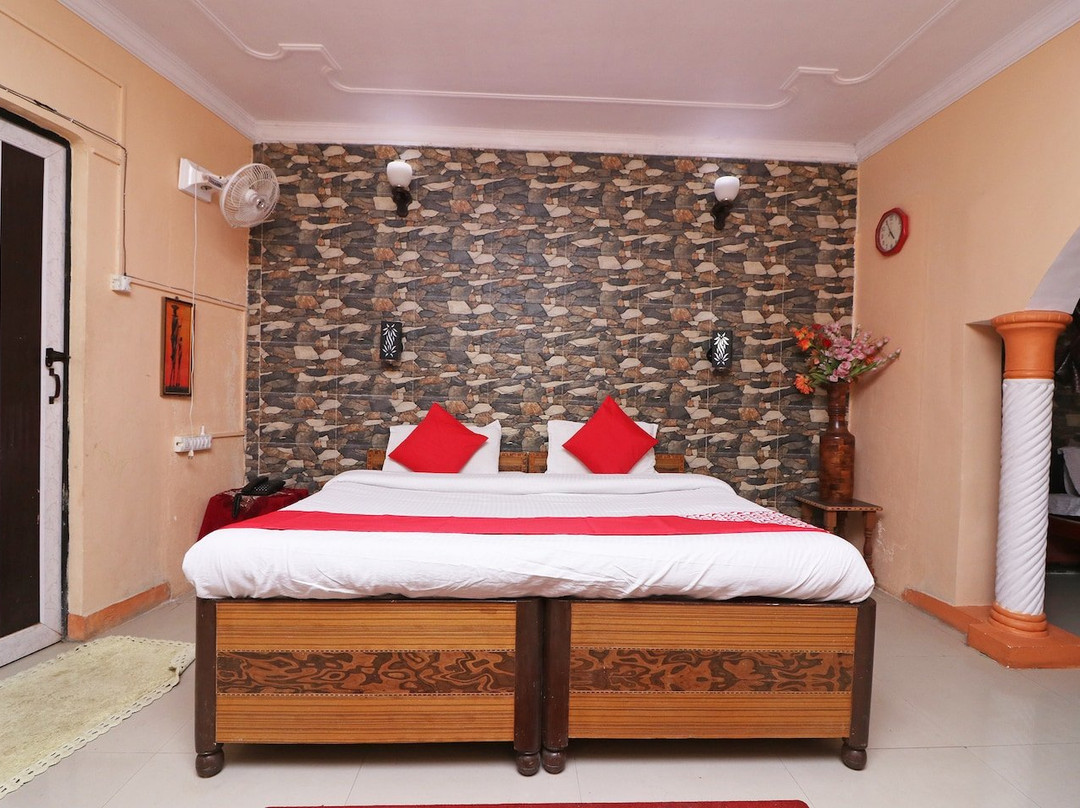 Himalayan Retreat Neelkanth主图