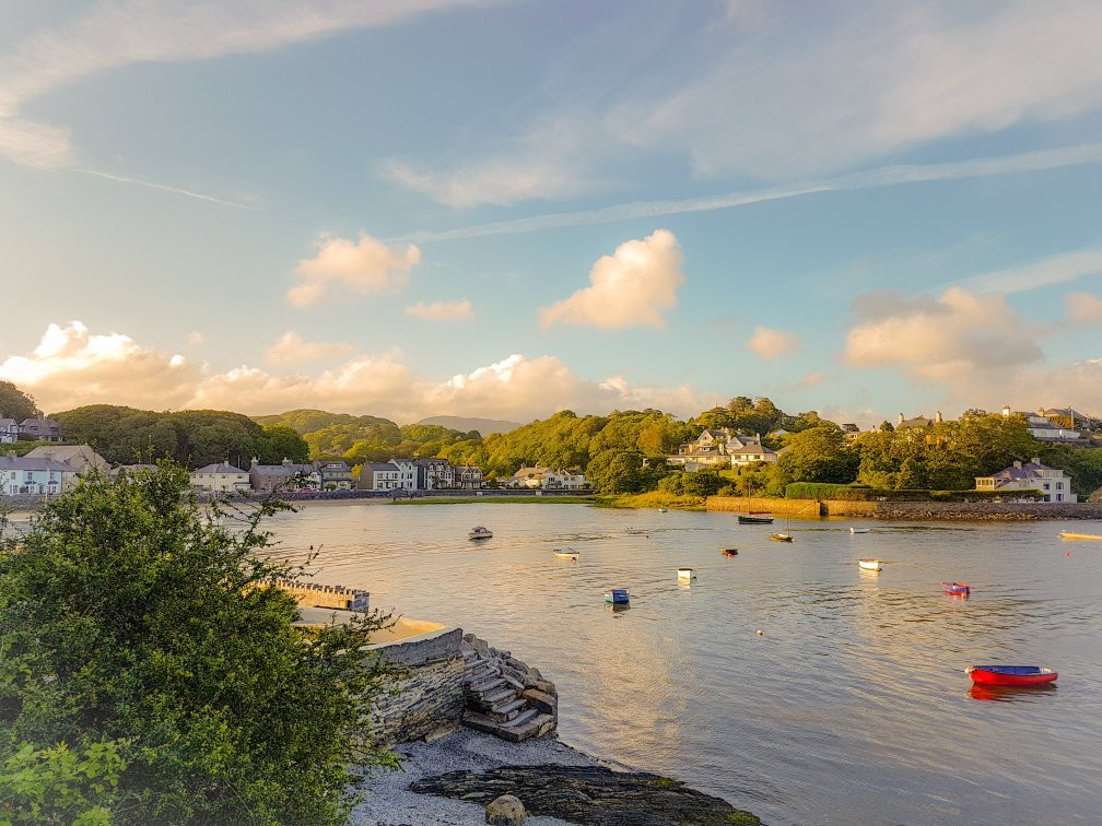 Borth y Gest Beach景点图片