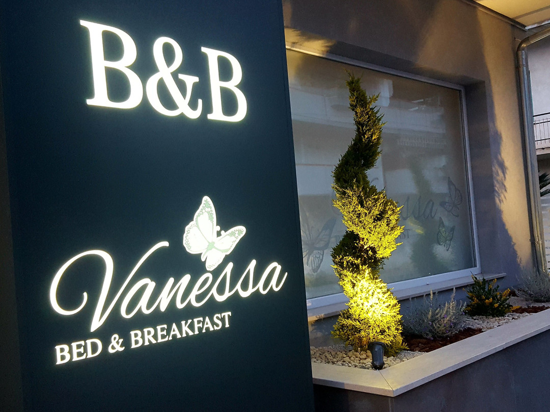 Vanessa B&b