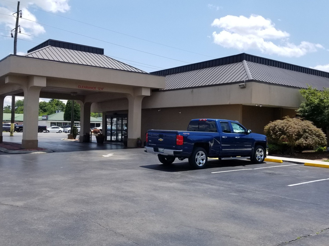 黎巴嫩华美达旅馆及套房酒店主图