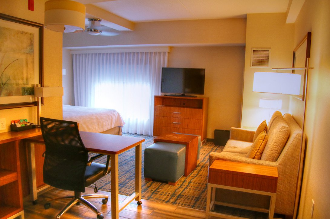 Homewood Suites by Hilton Boston Brookline-Longwood Medical-商务中心/多功能厅