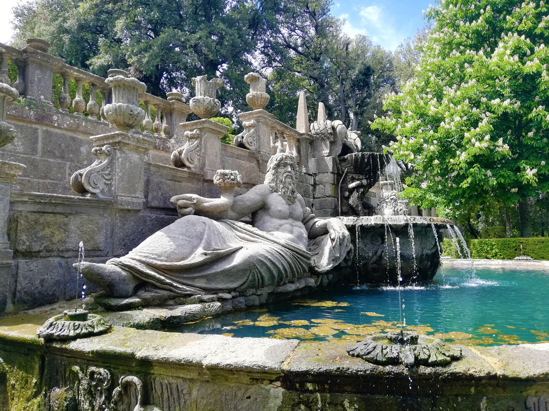 Fontana Dei Fiumi景点图片