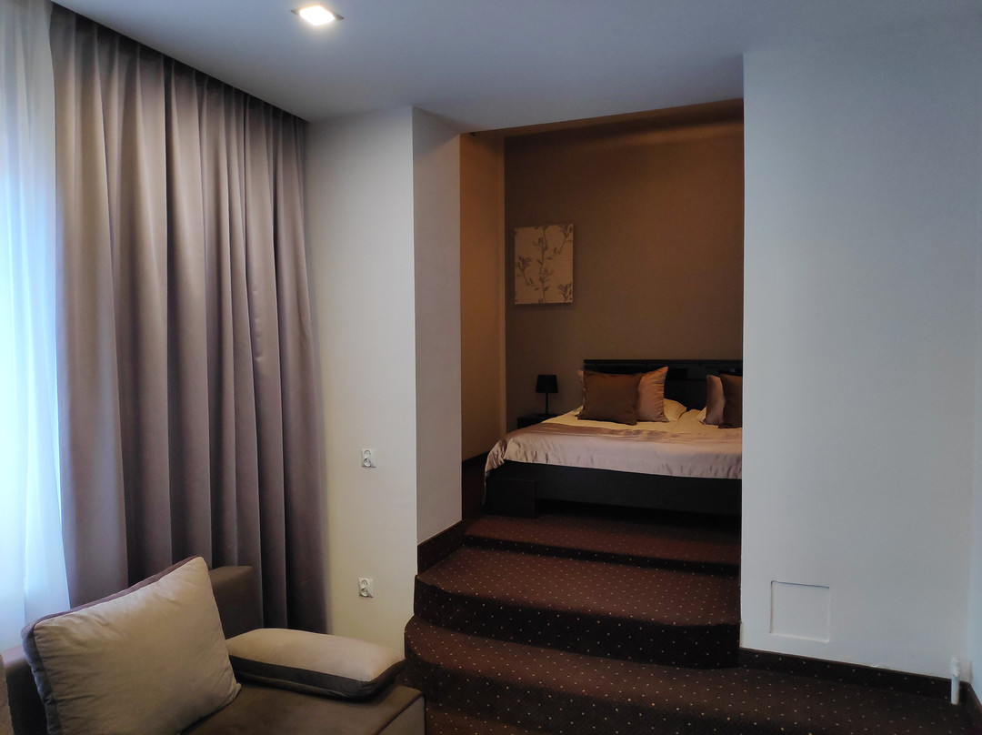 Hotel Capitol主图