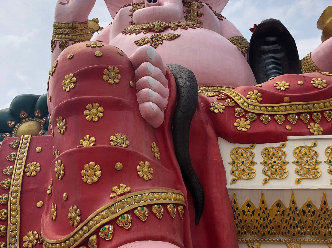 Wat Phayakkha Intharam (Wat Chedi)-北柳必去景点