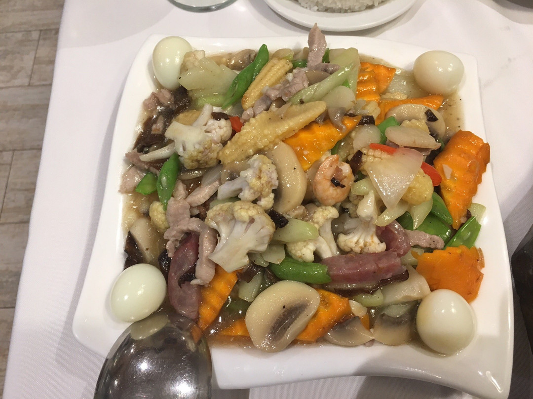 Dumaguete Royal Suite Inn主图