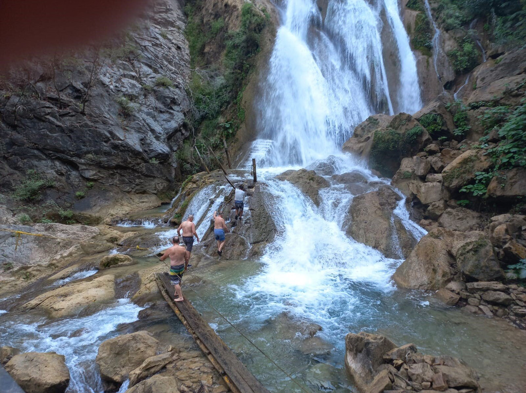 Cascadas Las Brisas景点图片