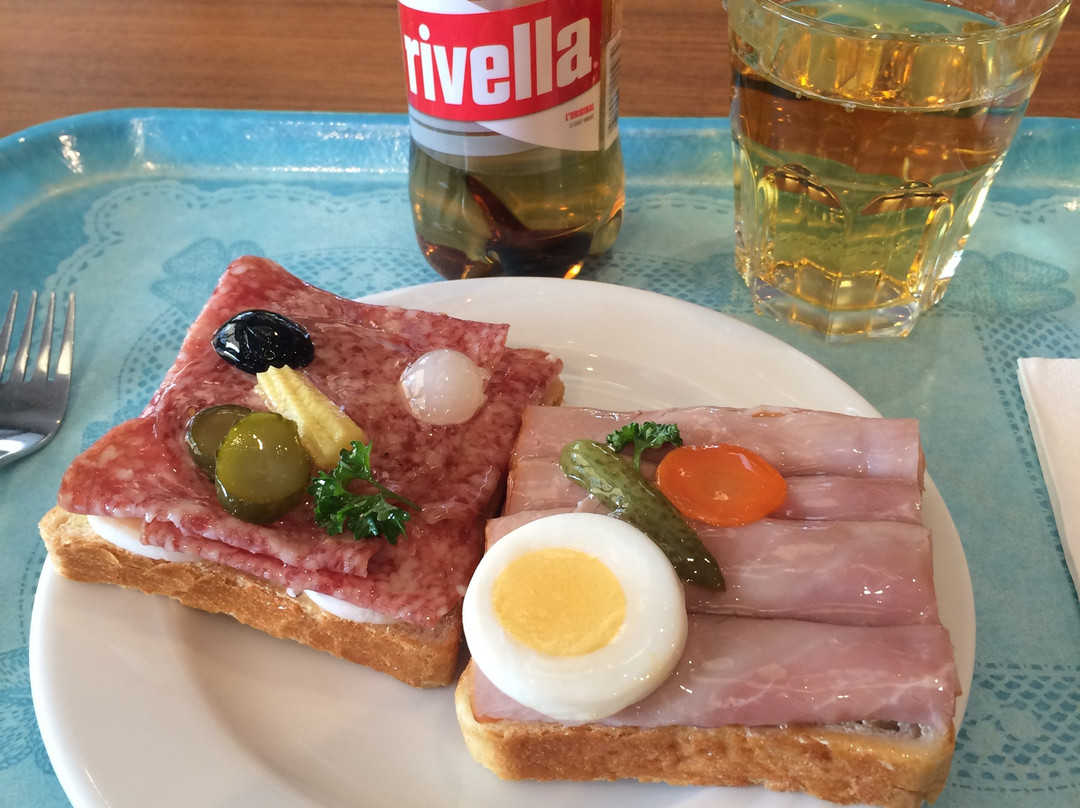Weibel Backerei und Gastronomie