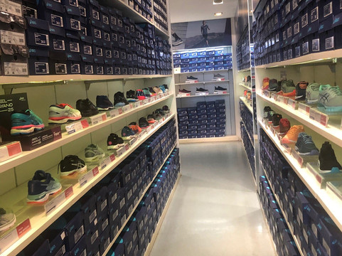 Só Marcas Outlet-Contagem必去景点