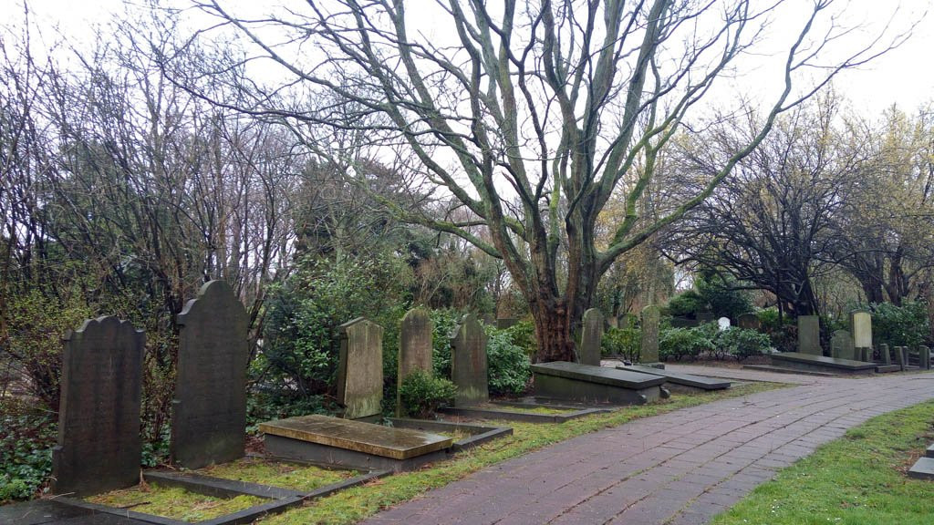 Begraafplaats Oud-Rijswijk-赖斯韦克必去景点
