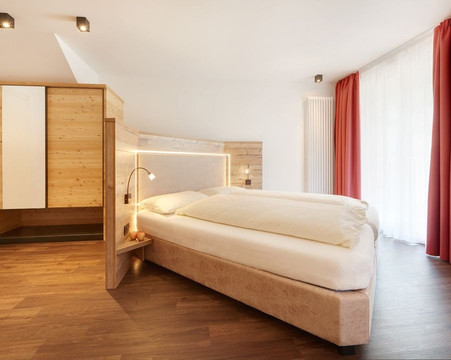 Tesero酒店住宿-Albergo al Cervo