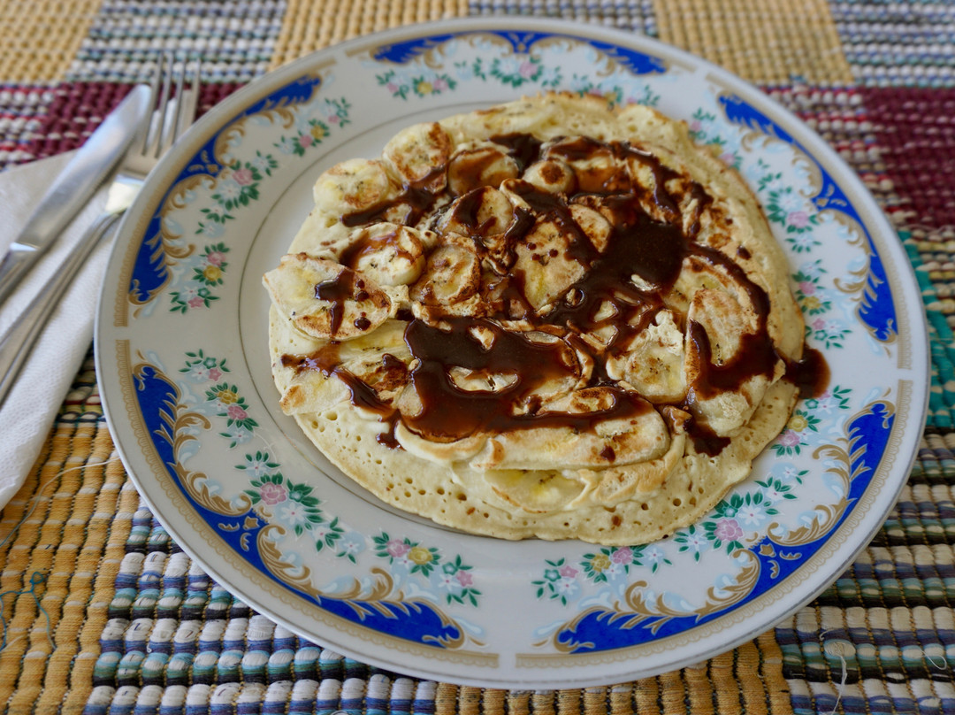 Hugging Clouds主图