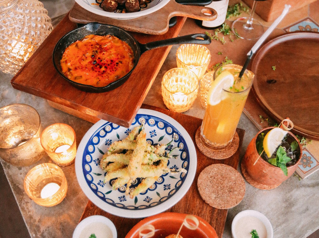 Double M Hotel主图