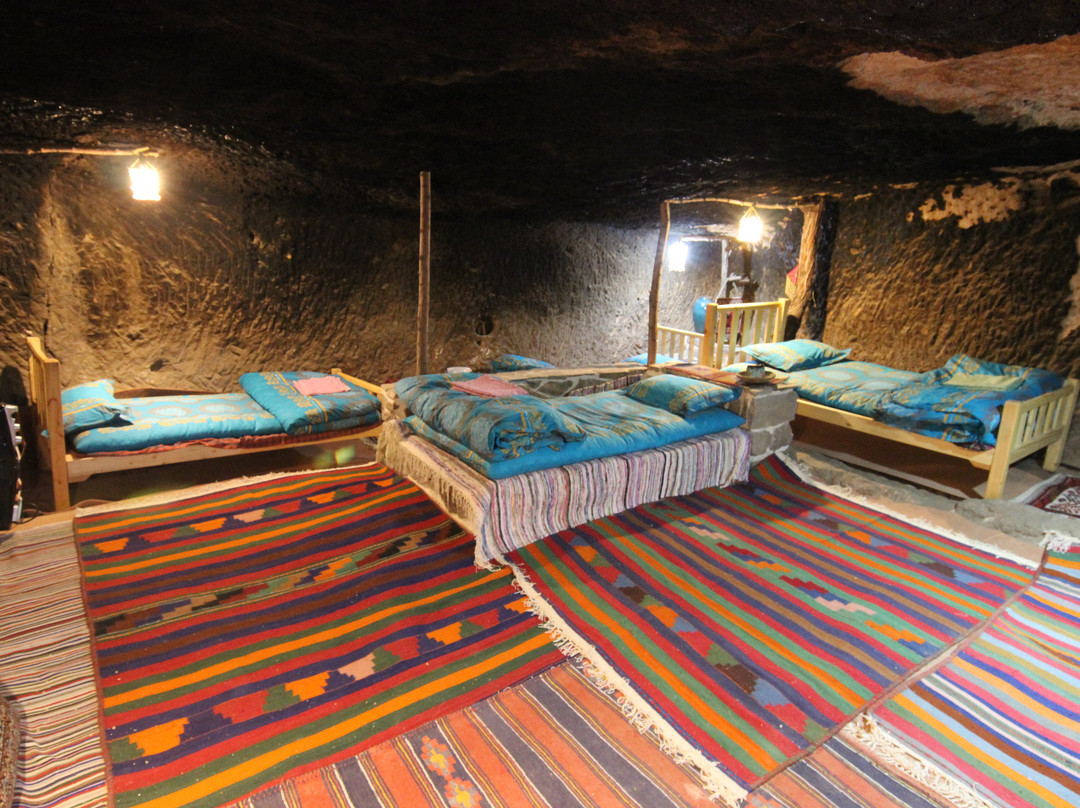 Maymandmoon Ecolodge