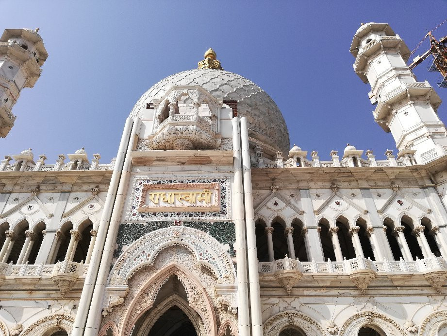 Dayal Bagh Temple景点图片