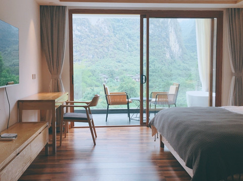 在水一方酒店（阳朔十里画廊遇龙河店）主图